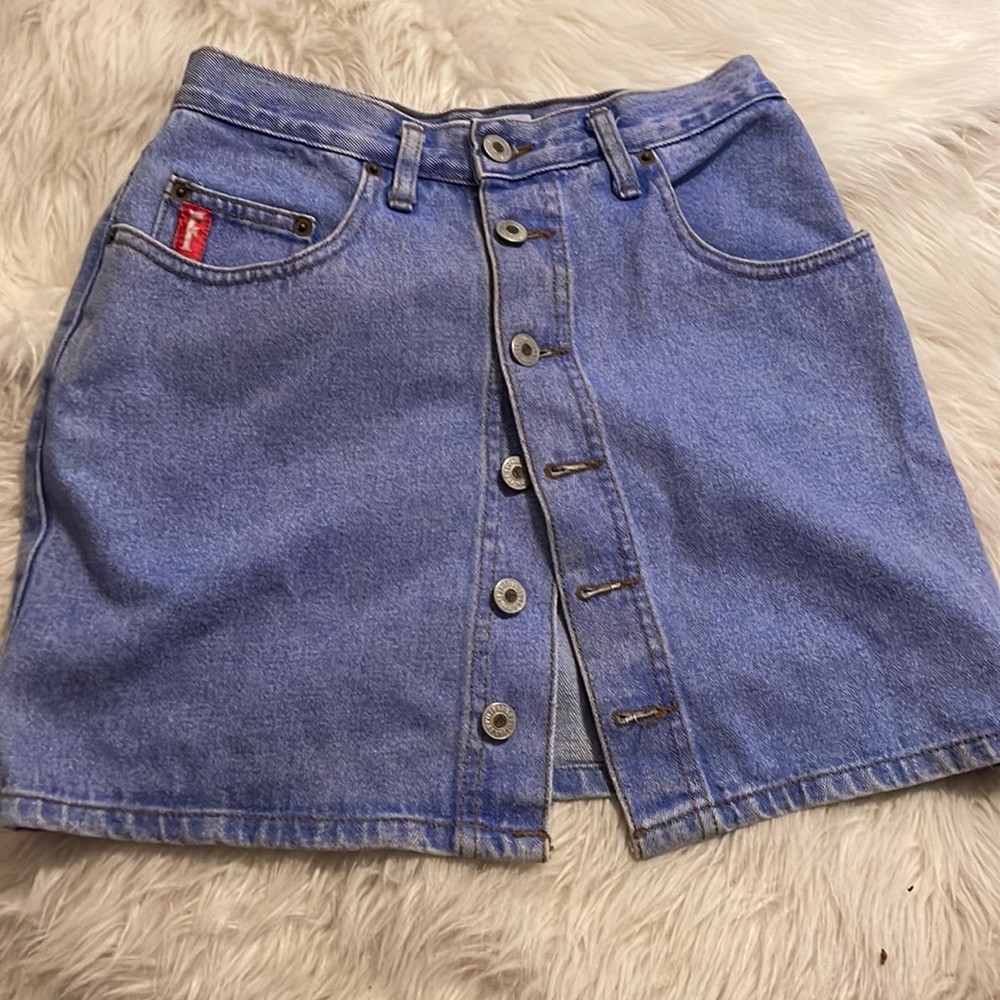 VINTAGE DENIM BUTTON UP SKIRT